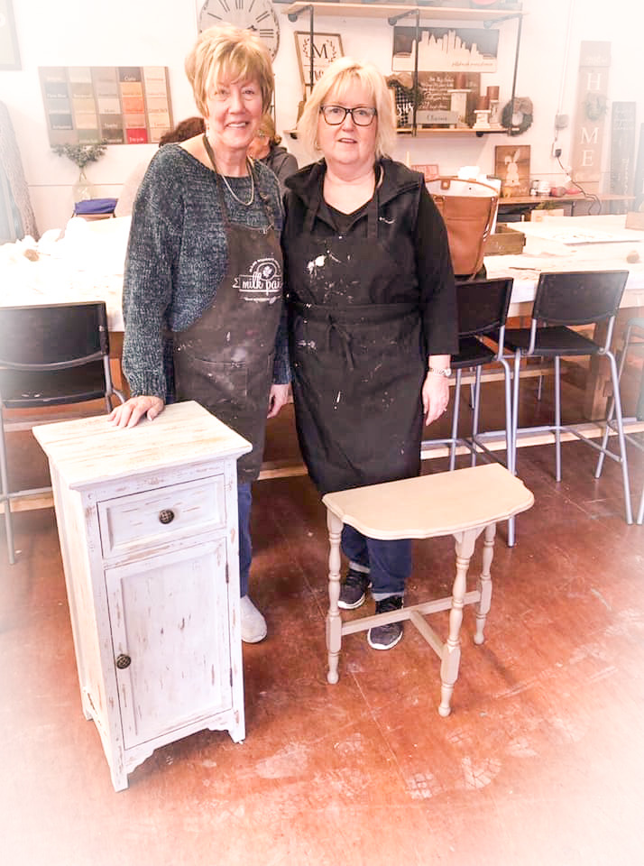 Vintage In Bloom chalk paint class