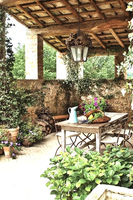 Outdoor Alfresco Italian